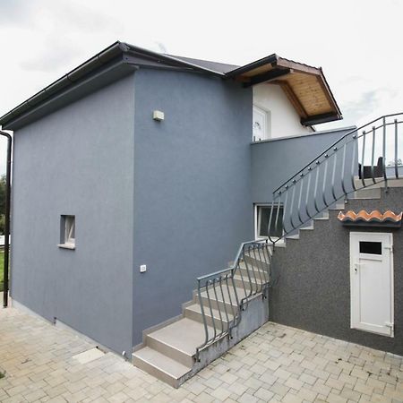 Sebi Apartment 300 M From Beach ロヴィニ エクステリア 写真